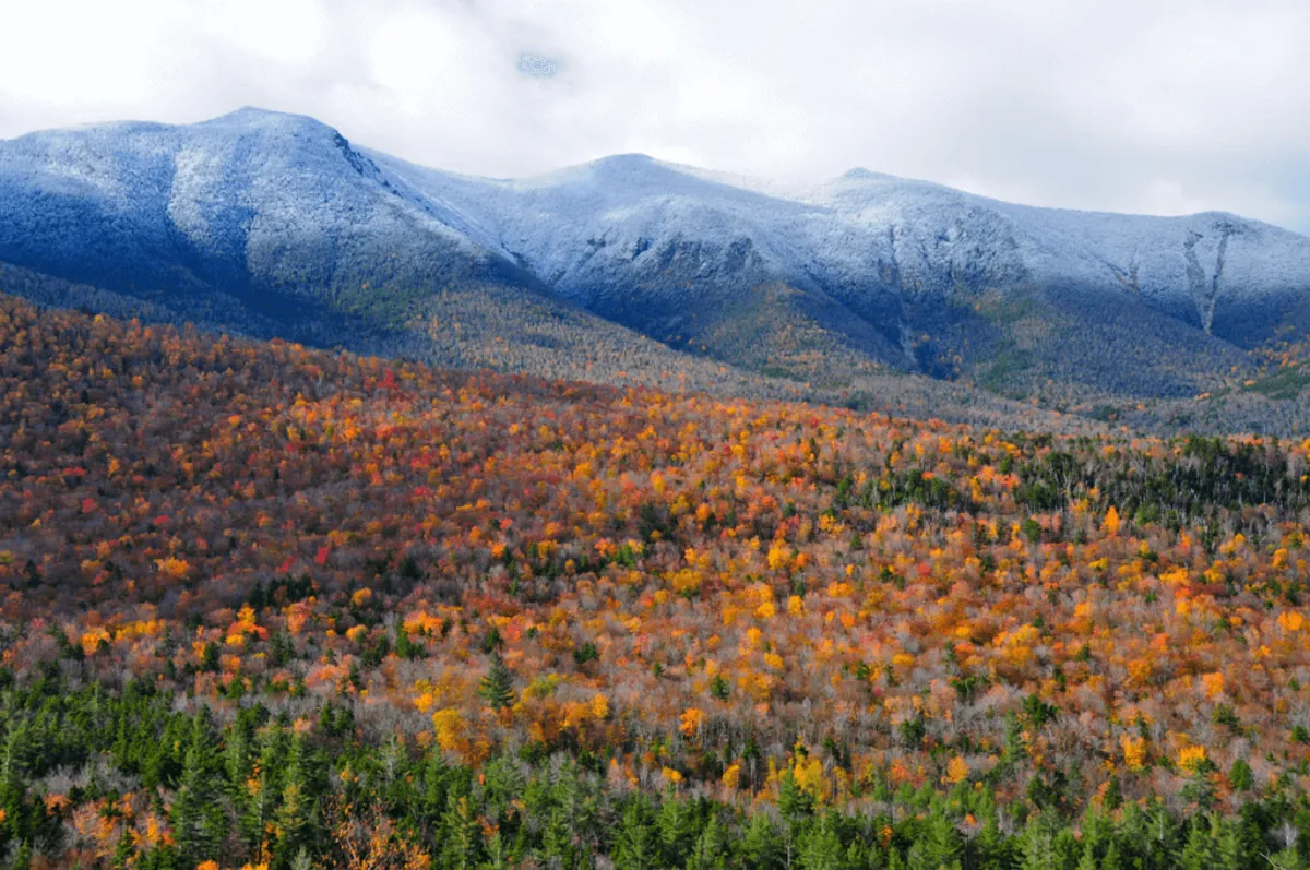 Nestled in the heart of New Hampshire, the White Mountains is a breathtaking destination that captures the essence of nature's beauty and a hidden travel gem in the USA.